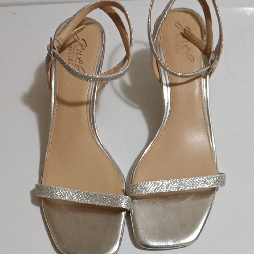 Badgley Mischka Silver Strappy Sandals